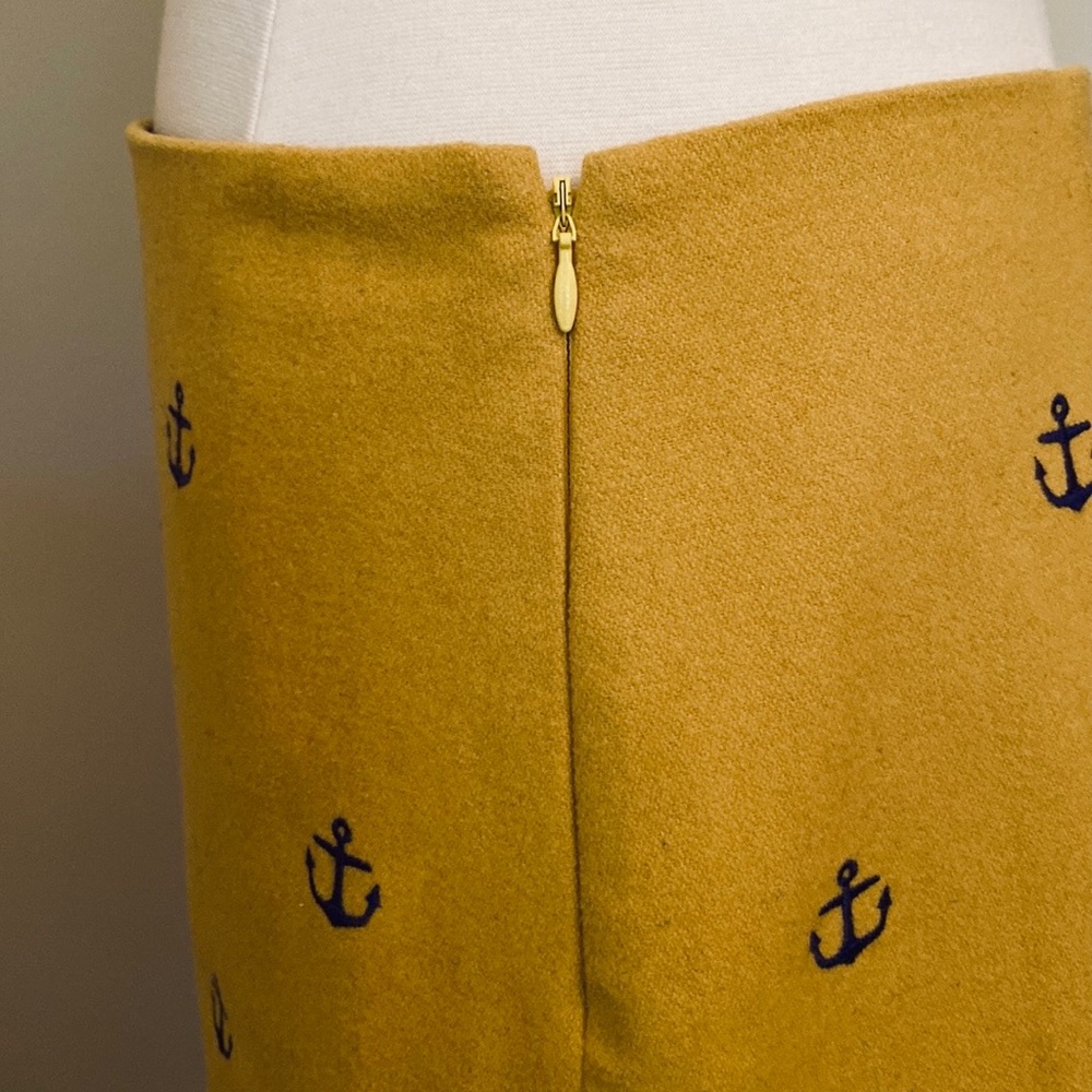 Vineyard Vines Yellow Anchor Embroidered SZ 8 Old Money Quiet Luxury Mini Skirt - Picture 4 of 9